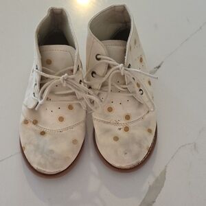 Rylee + Cru Cream and Gold Polka Dot Dress Shoes